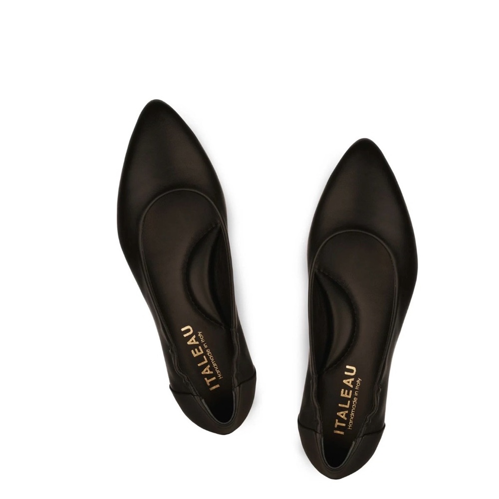 Italeau Mara Flexlite Jet Black Flats Handmade In Italy Size 42 US Size 11